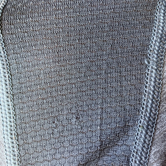 Lululemon long sleeve - Picture 4 of 5